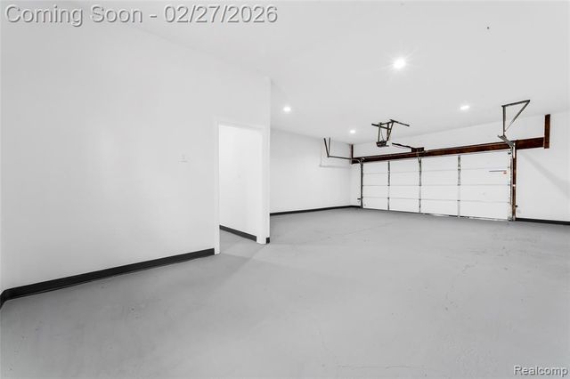 13515 Lenmoore Road, Belleville, MI 48111