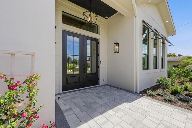 2531 WISTERIA STREET, Sarasota, FL 34239