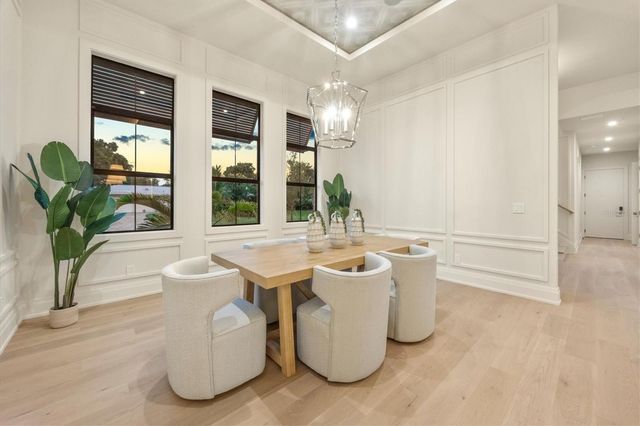 2531 WISTERIA STREET, Sarasota, FL 34239