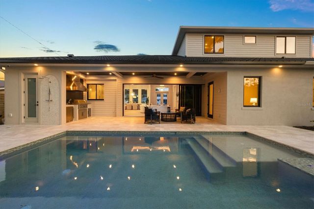 2531 WISTERIA STREET, Sarasota, FL 34239