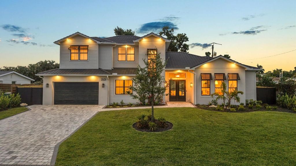2531 WISTERIA STREET, Sarasota, FL 34239