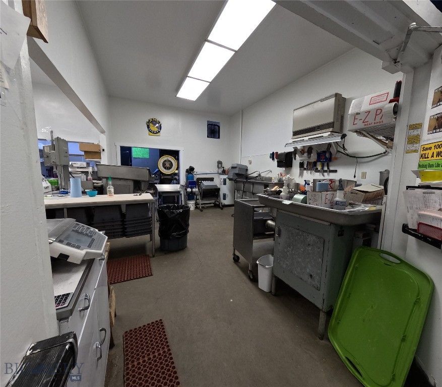 2900 Pioneer Mountains Scenic Byway, Polaris, MT 59746 photo 12