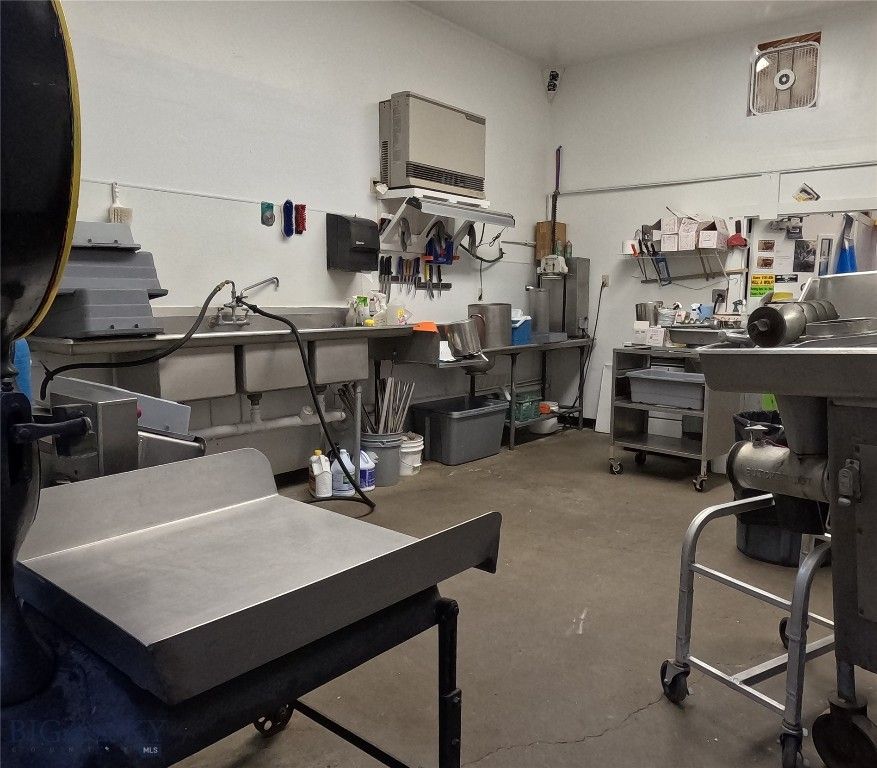 2900 Pioneer Mountains Scenic Byway, Polaris, MT 59746 photo 20