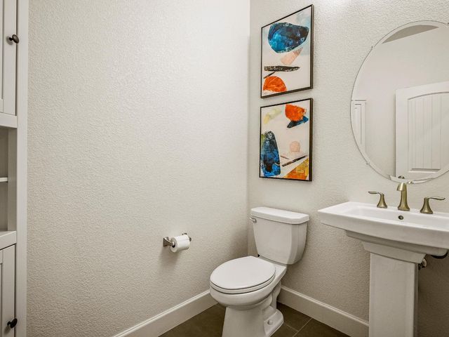 9882 Summerton Way, Elk Grove, CA 95624