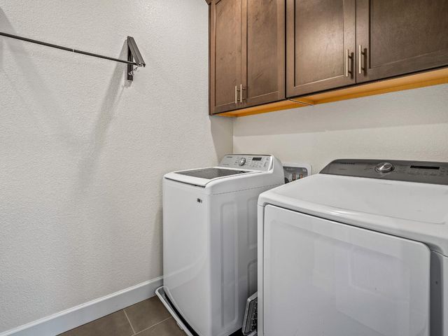 9882 Summerton Way, Elk Grove, CA 95624