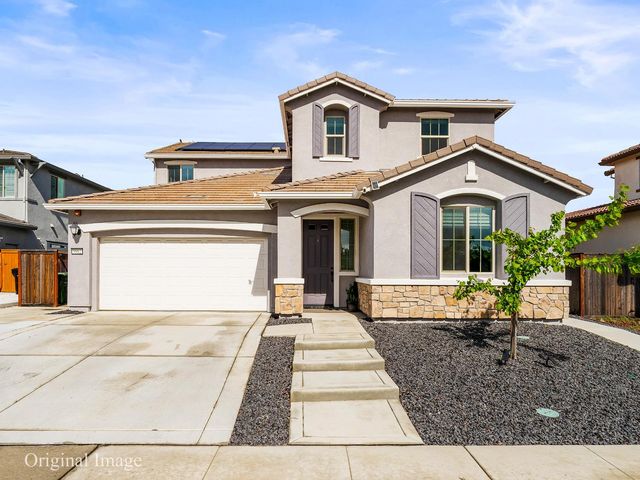 9882 Summerton Way, Elk Grove, CA 95624