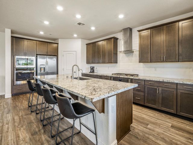 9882 Summerton Way, Elk Grove, CA 95624