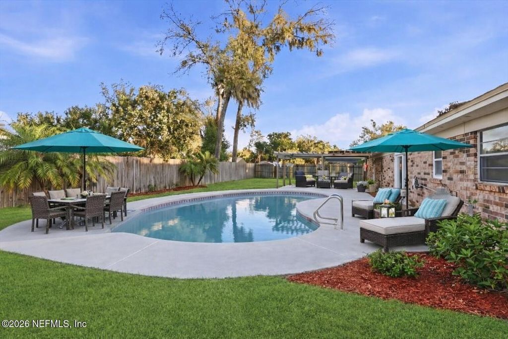 3448 RED OAK Circle E, Orange Park, FL 32073