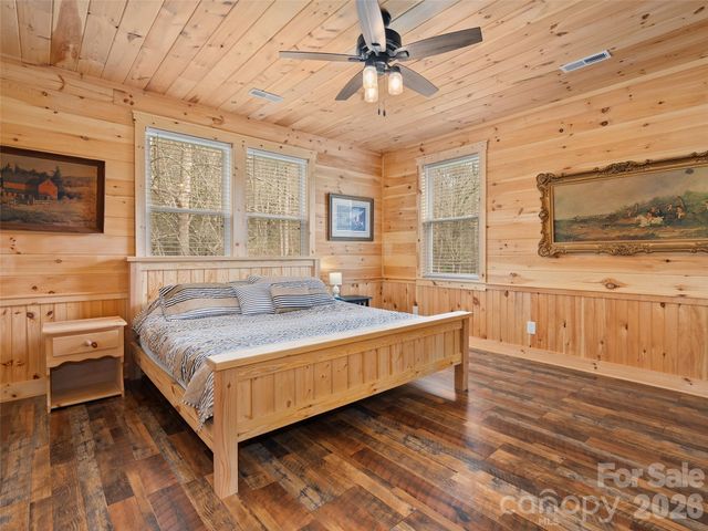 44 Rapid Waters Way, Waynesville, NC 28785