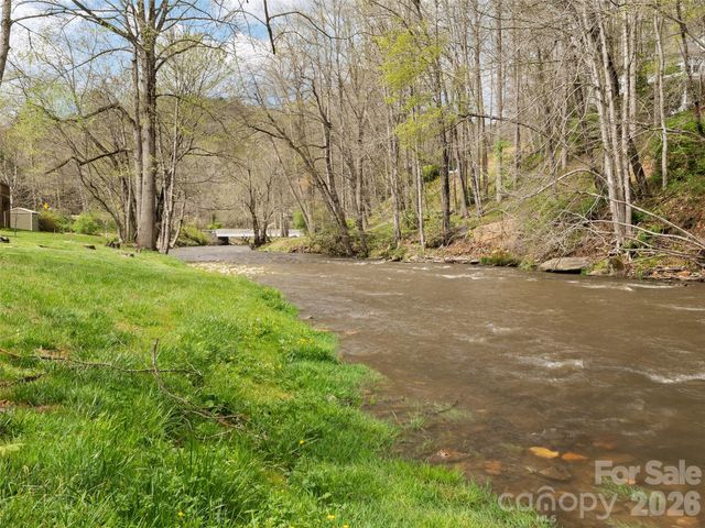 44 Rapid Waters Way, Waynesville, NC 28785