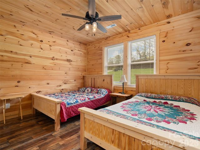 44 Rapid Waters Way, Waynesville, NC 28785