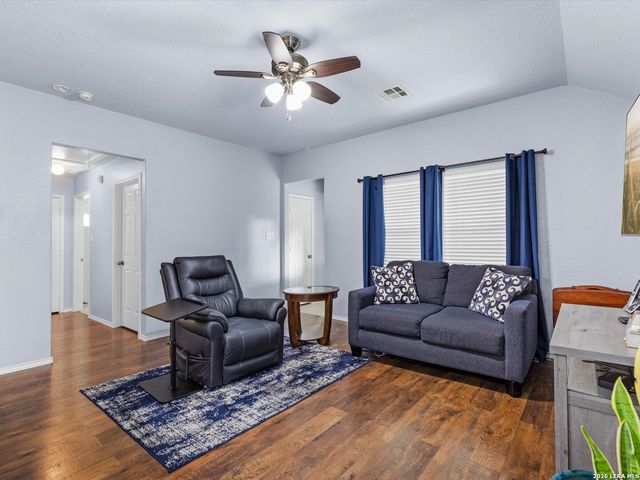 3017 Turquoise, Schertz, TX 78154