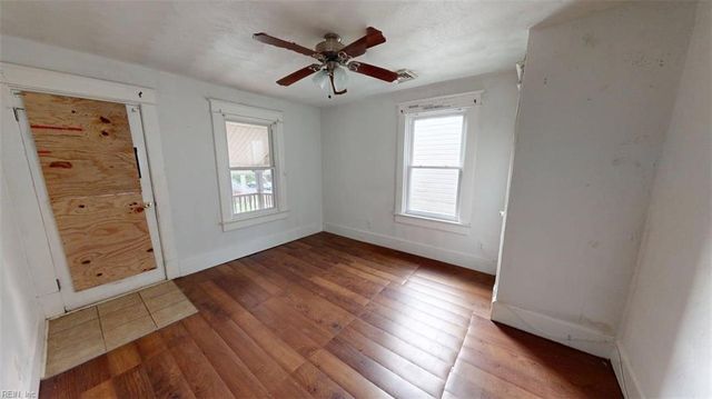 2013 Saint Denis AVE, Norfolk, VA 23509