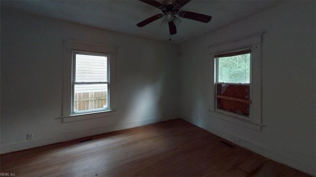 2013 Saint Denis AVE, Norfolk, VA 23509