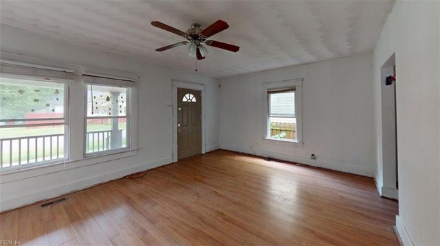 2013 Saint Denis AVE, Norfolk, VA 23509