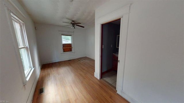 2013 Saint Denis AVE, Norfolk, VA 23509