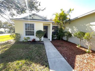 865 10th Drive, Vero Beach, FL 32960