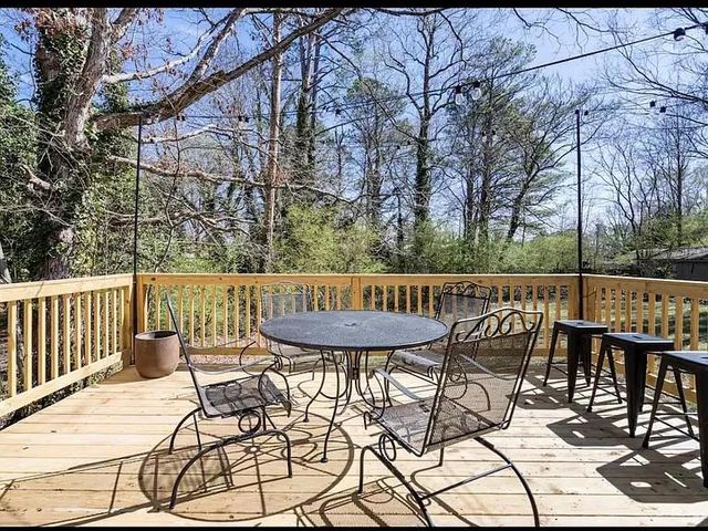 5283 Maple Valley Road SW, Mableton, GA 30126