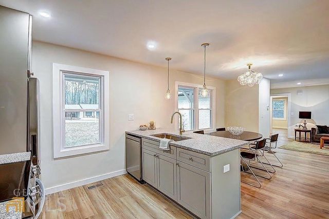 5283 Maple Valley Road SW, Mableton, GA 30126