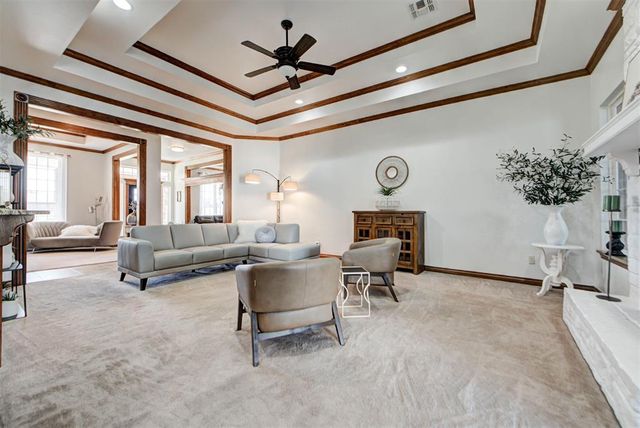 10501 Joseph Way, Yukon, OK 73099