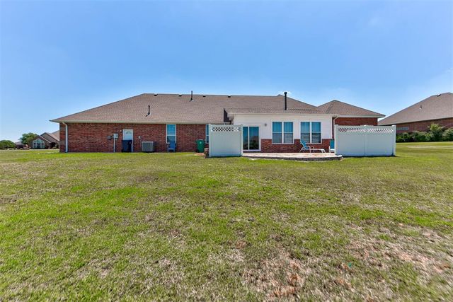 10501 Joseph Way, Yukon, OK 73099