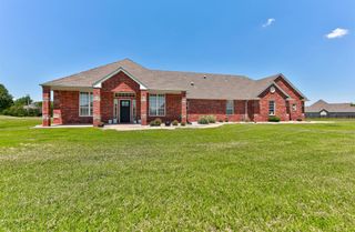 10501 Joseph Way, Yukon, OK 73099