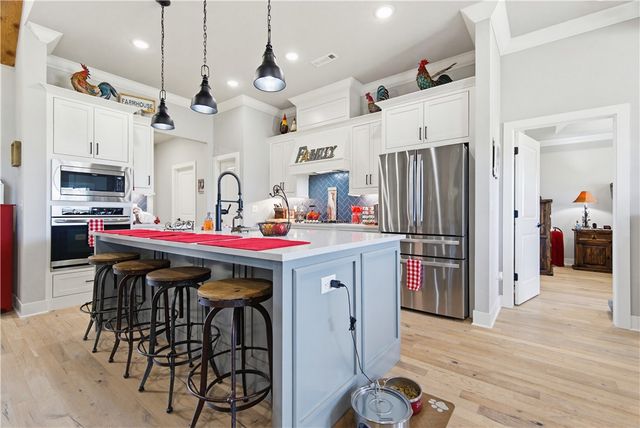 12226 Clyde Carnes Road, Farmington, AR 72730