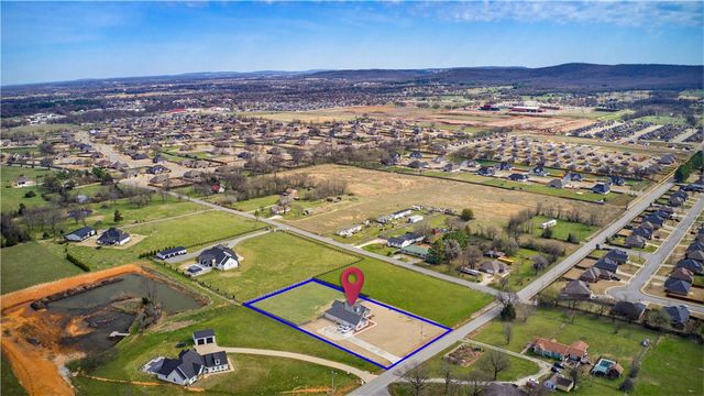 12226 Clyde Carnes Road, Farmington, AR 72730