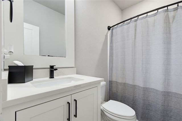 12226 Clyde Carnes Road, Farmington, AR 72730