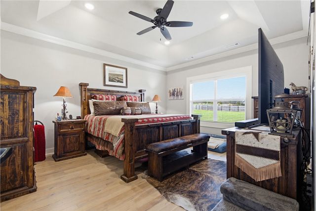 12226 Clyde Carnes Road, Farmington, AR 72730