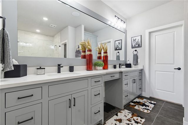 12226 Clyde Carnes Road, Farmington, AR 72730