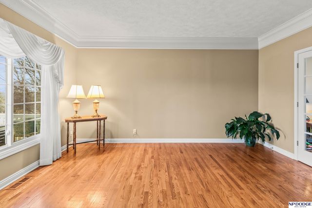 13904 S 41st Street, Bellevue, NE 68123