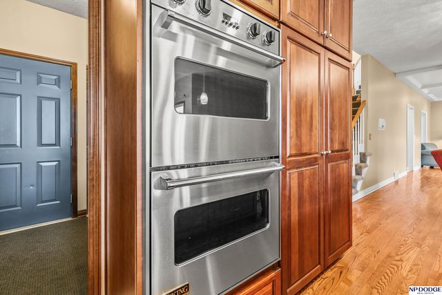 13904 S 41st Street, Bellevue, NE 68123