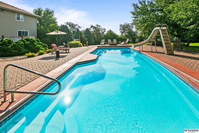 13904 S 41st Street, Bellevue, NE 68123