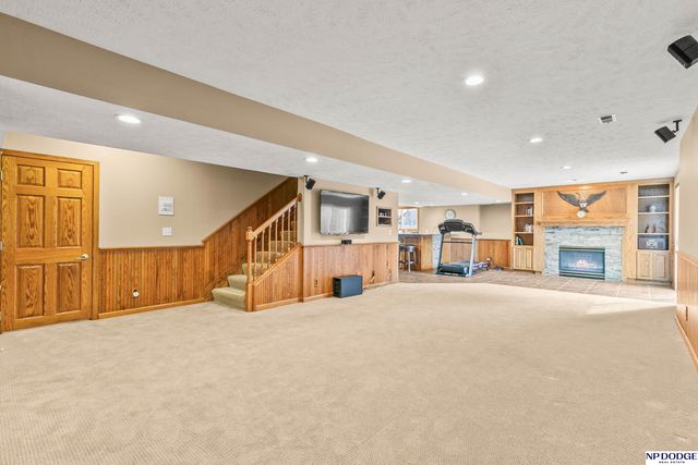 13904 S 41st Street, Bellevue, NE 68123