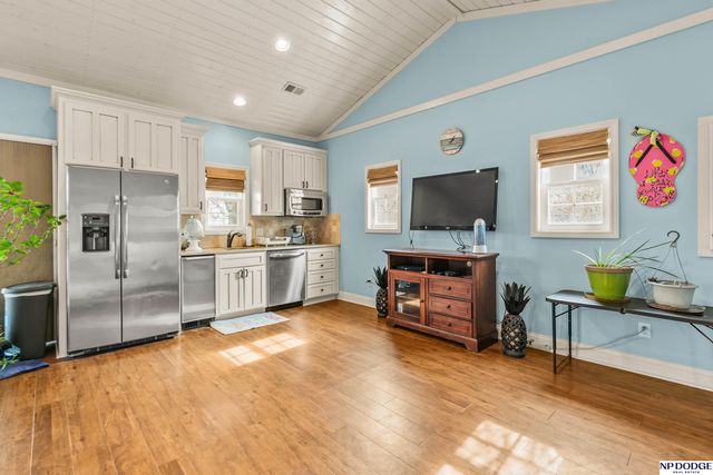 13904 S 41st Street, Bellevue, NE 68123