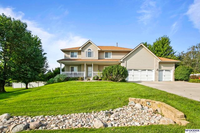 13904 S 41st Street, Bellevue, NE 68123