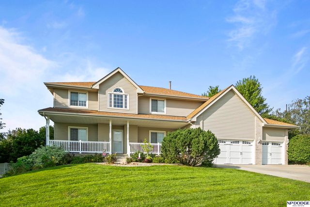 13904 S 41st Street, Bellevue, NE 68123
