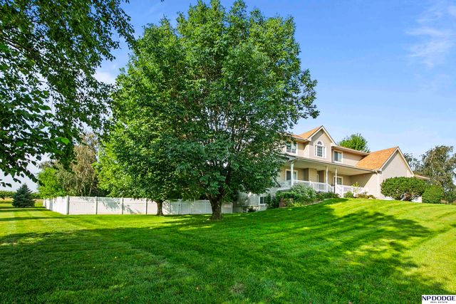 13904 S 41st Street, Bellevue, NE 68123