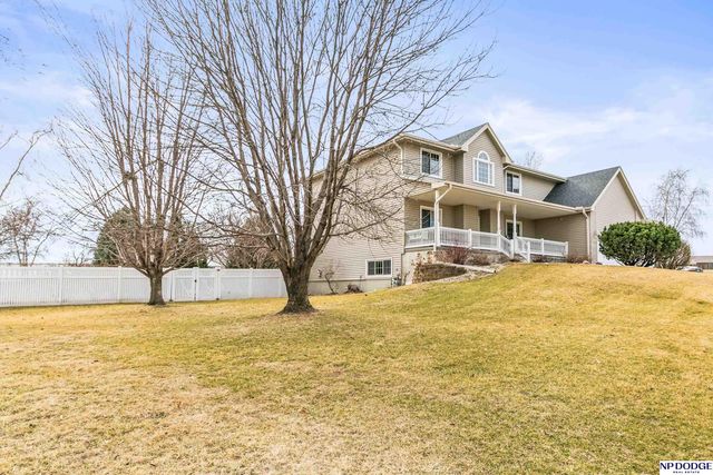 13904 S 41st Street, Bellevue, NE 68123