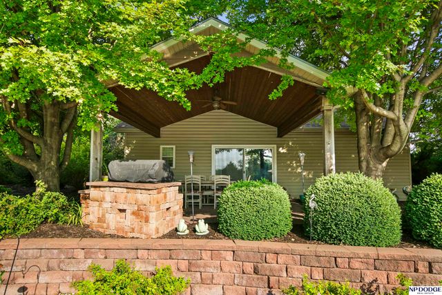 13904 S 41st Street, Bellevue, NE 68123