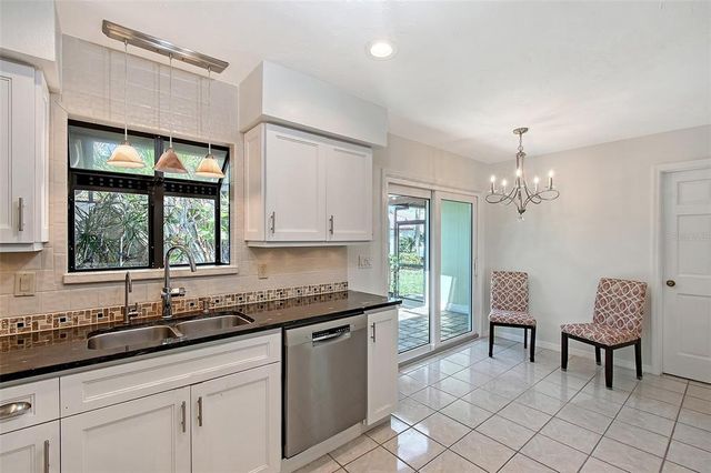 3704 PRAIRIE DUNES DRIVE, Sarasota, FL 34238