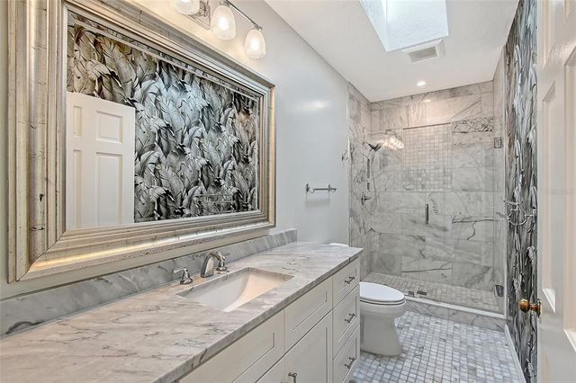 3704 PRAIRIE DUNES DRIVE, Sarasota, FL 34238