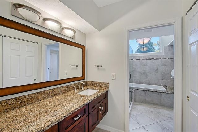 3704 PRAIRIE DUNES DRIVE, Sarasota, FL 34238