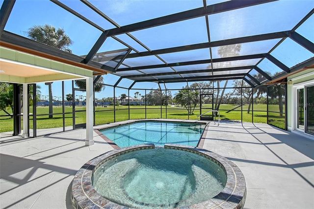 3704 PRAIRIE DUNES DRIVE, Sarasota, FL 34238
