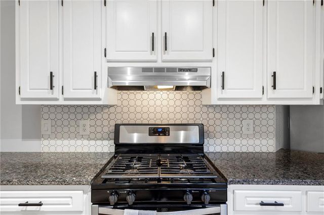 720 Johns Landing Way, Lawrenceville, GA 30045