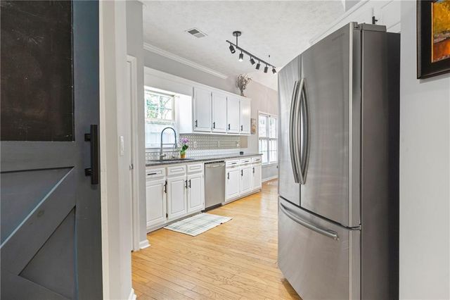 720 Johns Landing Way, Lawrenceville, GA 30045