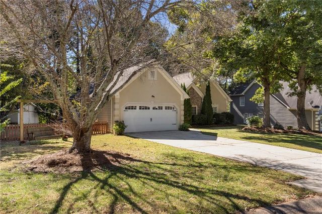 720 Johns Landing Way, Lawrenceville, GA 30045