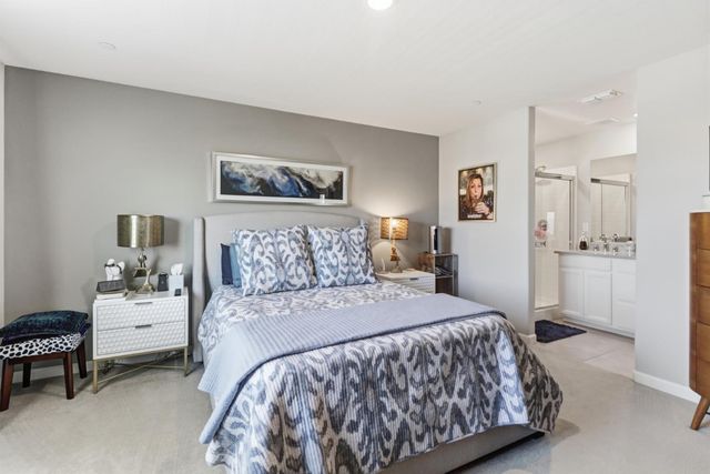 8256 Schellhous Dr, Roseville, CA 95747