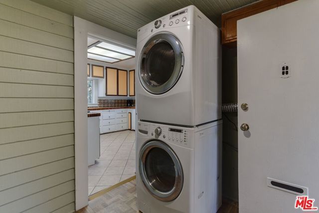 4825 Mascot Street, Los Angeles, CA 90019